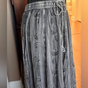 Catalog Classic‎ Bohemian Embroidered Skirt